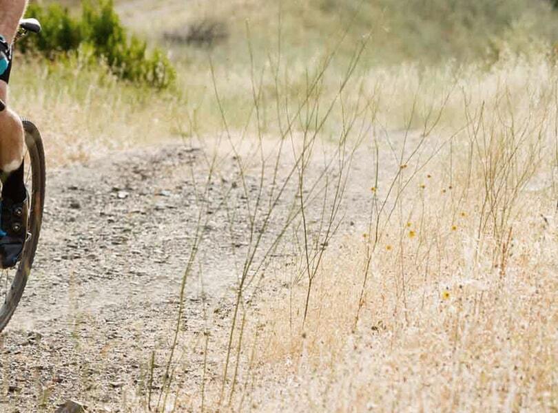 Discover the Hottest Deals on Road, Mountain & Gravel equipped with Shimano, SRAM & Campagnolo Components Groups & Upgrade Kits